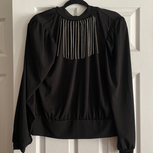 Fashion Top - Picture 1 of 2